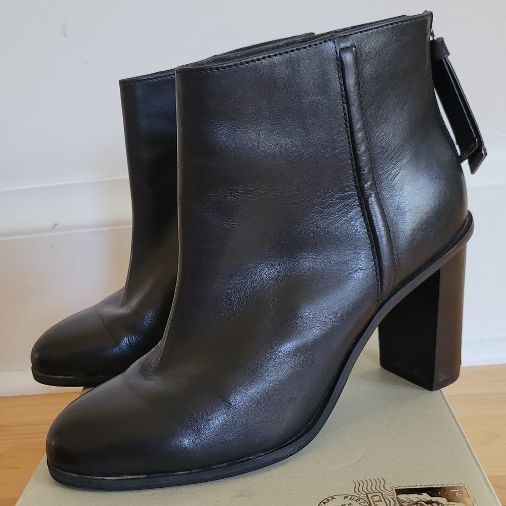 Ted Baker Ankle Boot